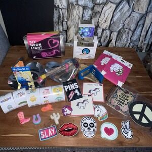 Retro Aesthetic‎ Lifestyle Bundle - DIY Neon, Patches, Pins & Boho Decor Dolly